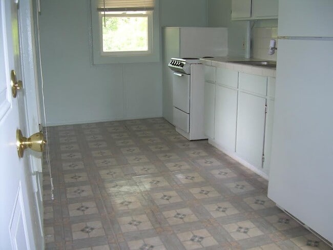 Building Photo - 5507 Reiger Ave