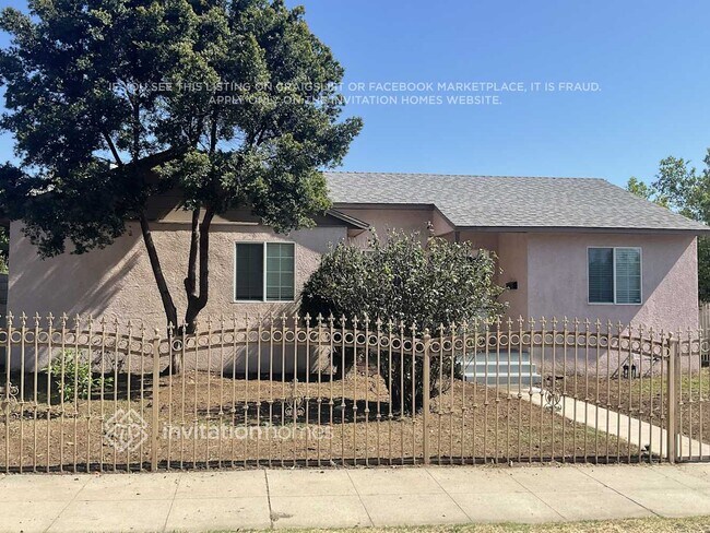 Building Photo - 13946 Terra Bella St