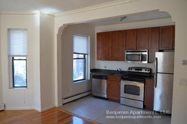 Building Photo - 92 Blue Hill Ave