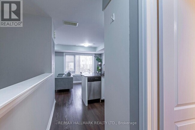 Building Photo - 142-142 William Duncan Rd