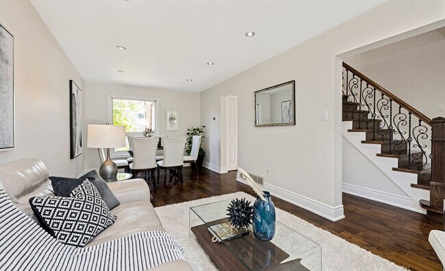 Building Photo - 52 Clydesdale Cir