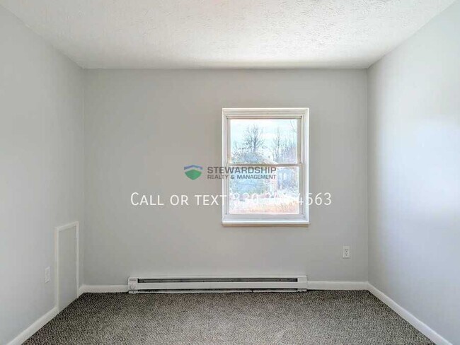 Foto del edificio - 1111 N Elm St