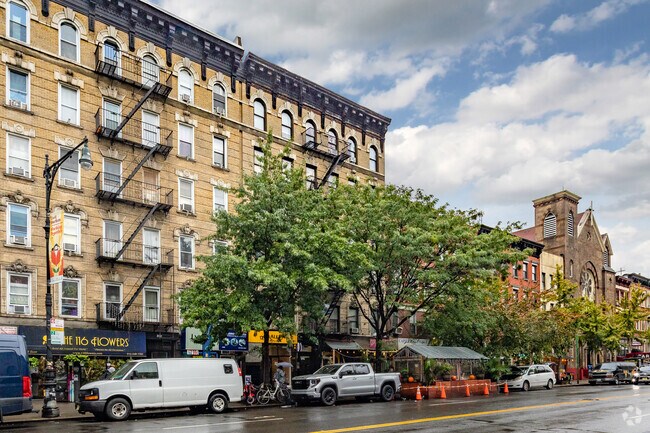 Building Photo - 228 E 116th St
