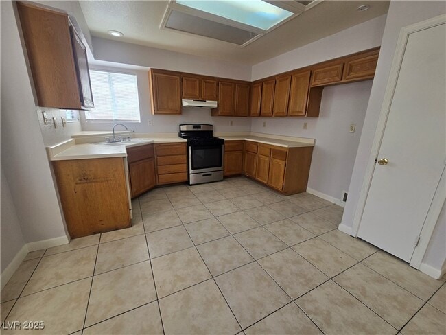 Building Photo - 1105 Overture Dr