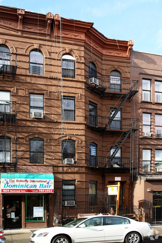 Primary Photo - 462 Nostrand Ave