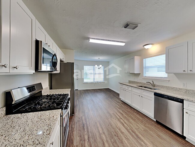 Foto del edificio - 4407 Crossvine Ave