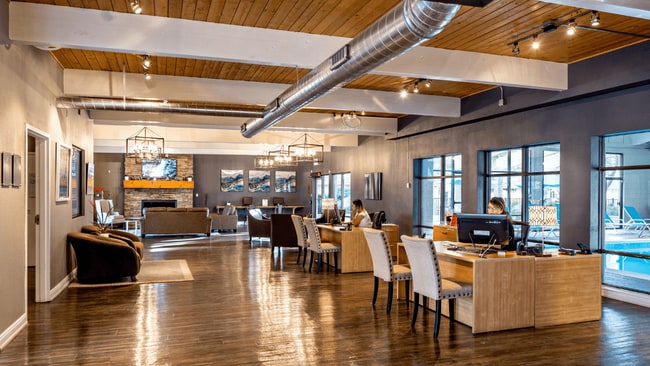 Leasing Center and Resident Lounge - Aspen Park Apartments