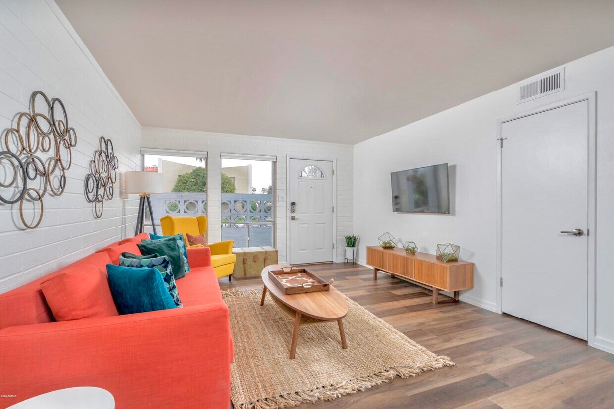 Foto principal - 4924 N 73rd St