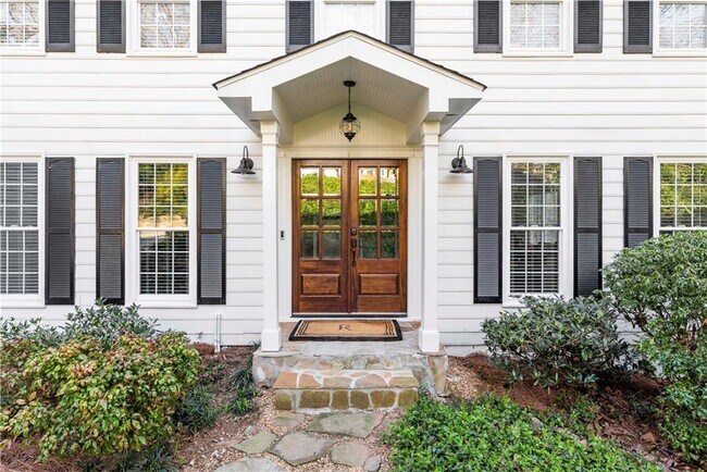Foto del edificio - 4336 Fox Creek Dr
