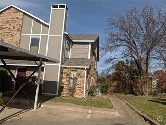 Building Photo - 2041 W Walnut St