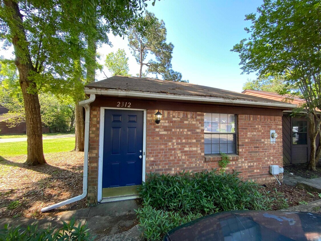 2312 Hartsfield Way, Tallahassee, FL 32303 Townhome Rentals in Tallahassee FL