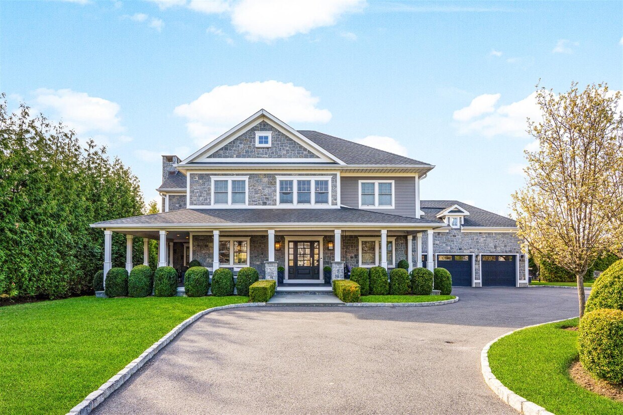 Foto principal - 16 Hilltop Dr