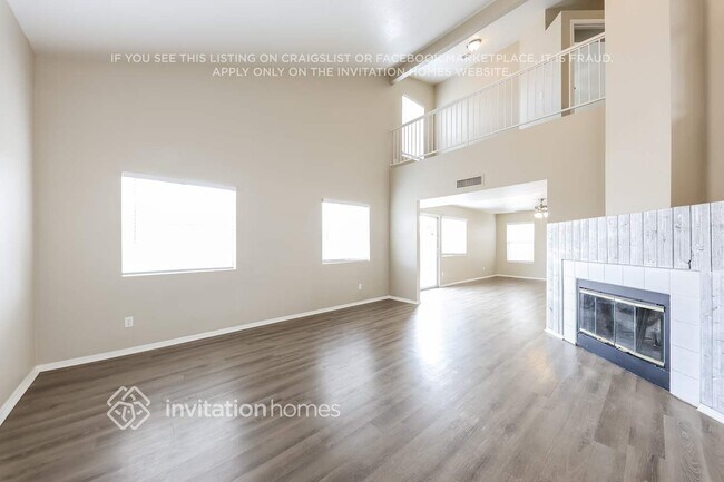 Foto del edificio - 11322 W Alice Ave
