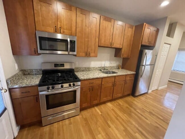 Spacious, Sunny & Updated Boston/Roxbuy 1 ... - Spacious, Sunny & Updated Boston/Roxbuy 1 ... Apartment