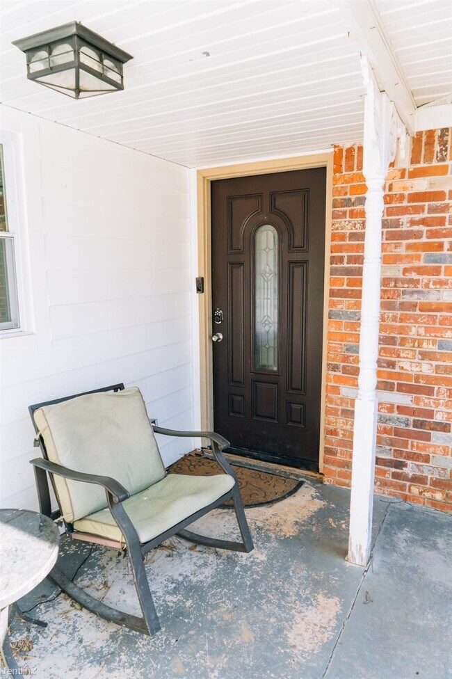 Foto del edificio - 3 br, 3 bath House - 1215 Vista Valley Dri...