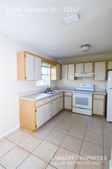 Building Photo - 31247 Fernway St