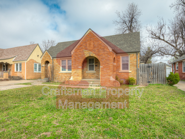 Building Photo - 2841 Northwest 18th Street