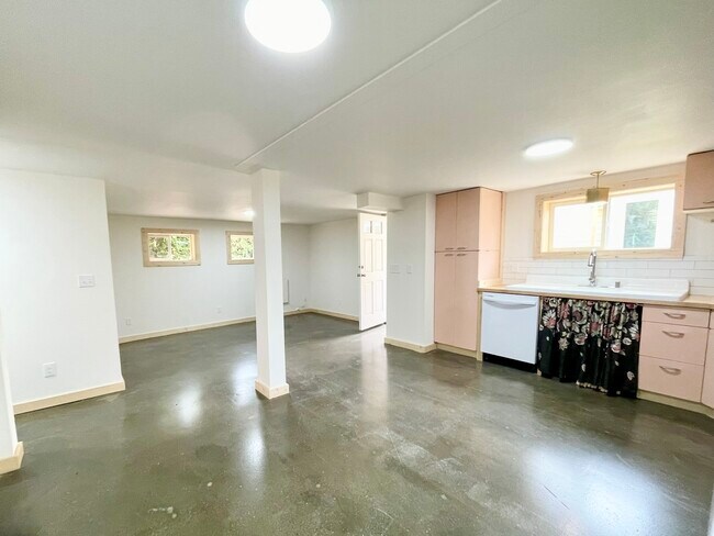 Building Photo - 857 NW 65th St