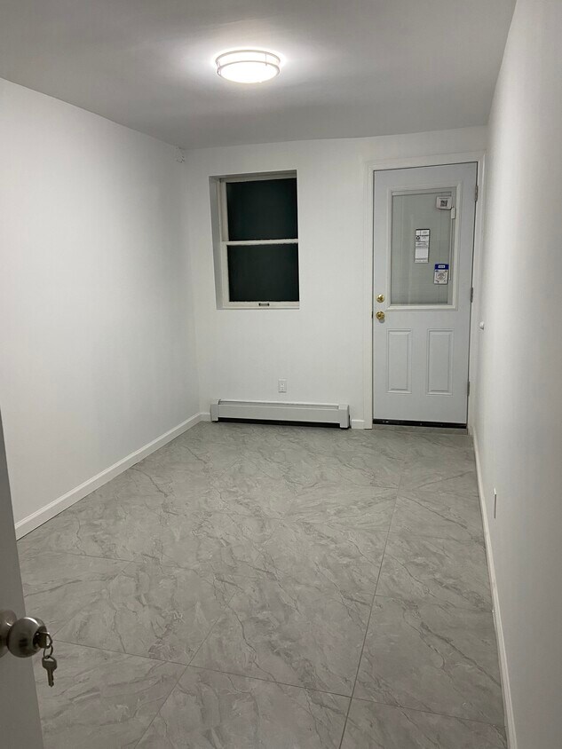Foto del edificio - 2447 W 3rd St