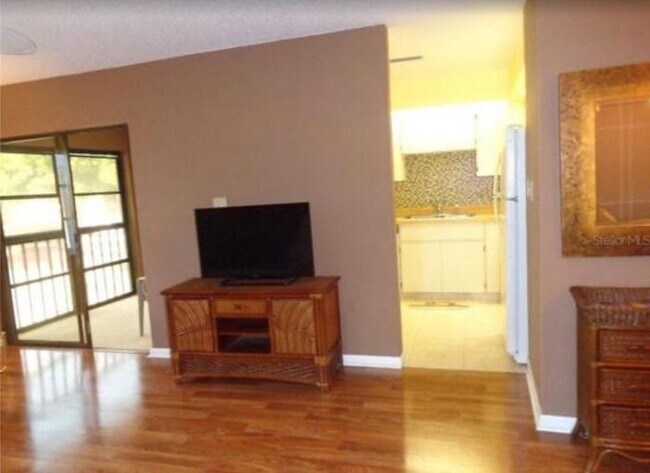 Building Photo - 1 bedroom in Palm Harbor FL 34684