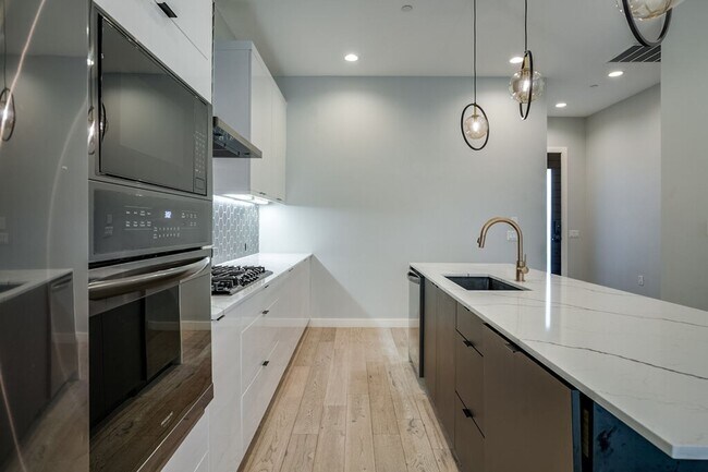 Foto del edificio - 2108 Tillery St