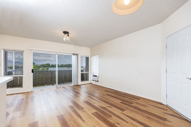 Building Photo - 91-241 Hanapouli Cir 24J