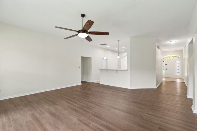 Foto del edificio - Charming 3-Bedroom Home in The Hideaway – Spacious, Stylish, and Move-In Ready!