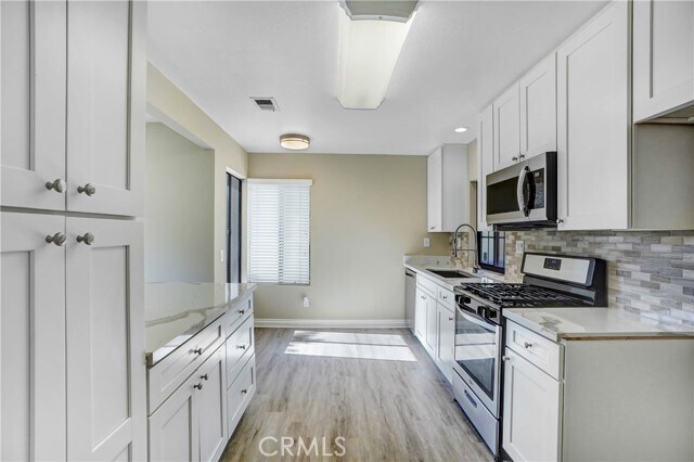 Building Photo - 6857 Hudson Ct