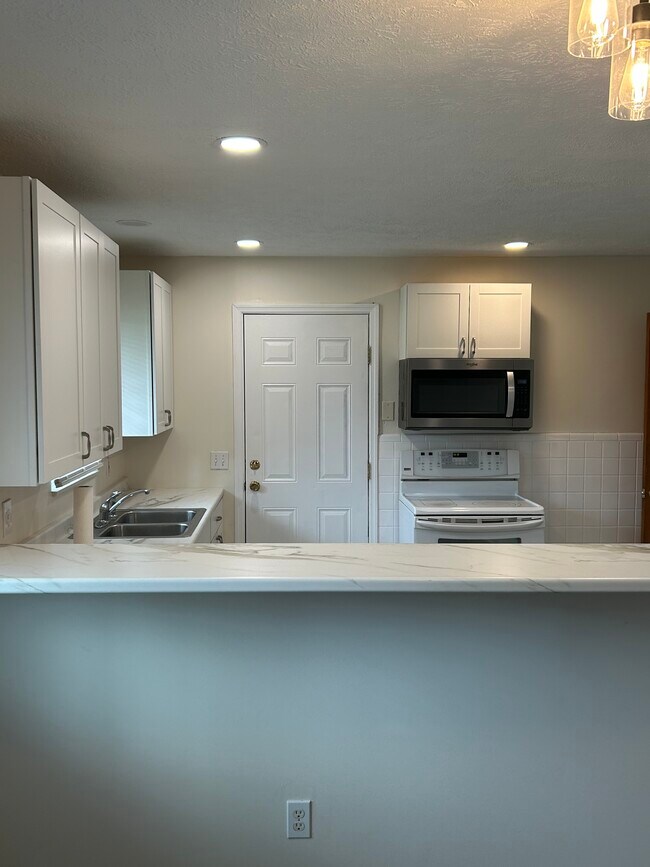 Foto del edificio - 3516 Blue Rock Rd