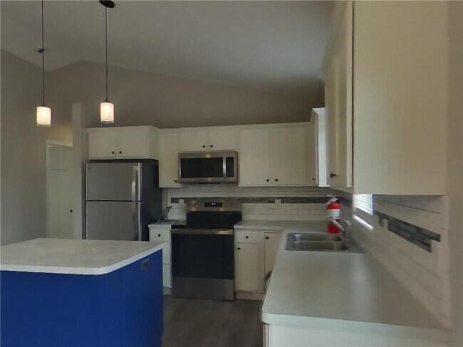 Foto del edificio - 7326 Lander Ave NE