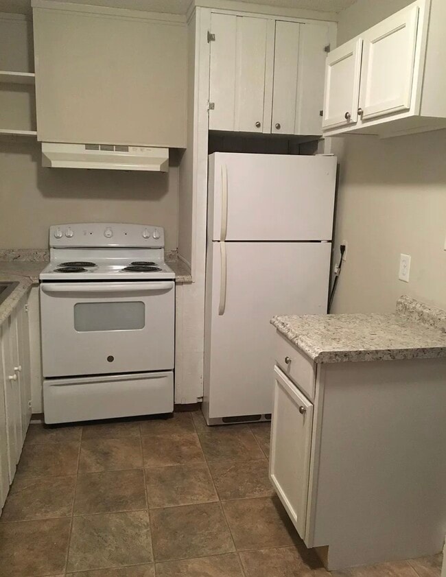Foto del edificio - 106 Juniper Ln