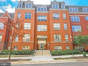 Building Photo - 150 V St NW