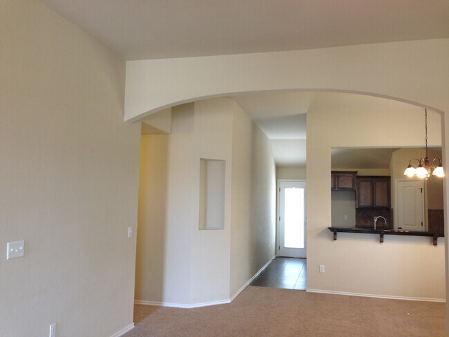 Building Photo - 3 Bedroom home in Deer Creek ISD - Montagu...