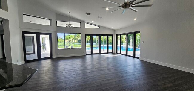 Building Photo - 21046 N Sweetwater Ln