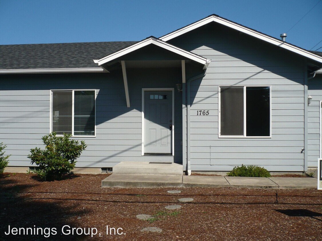 2112 Marlow Ln, Eugene, OR 97401 Room for Rent in Eugene, OR