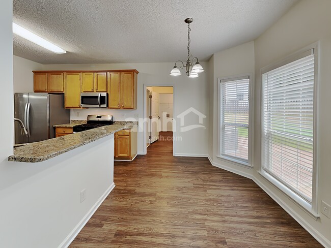 Building Photo - 202 Freeman Forest Dr