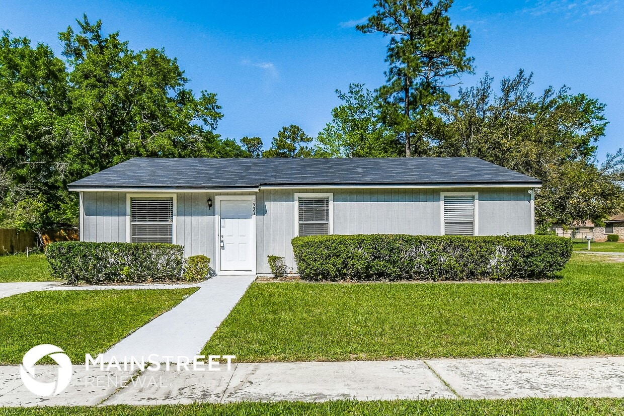 Primary Photo - 1533 Raven Dr S