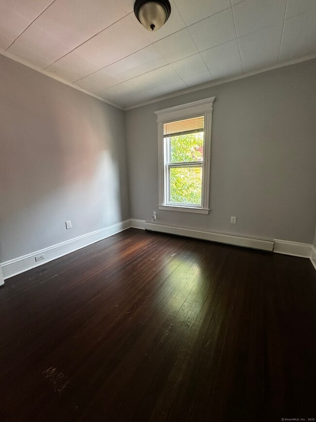 Building Photo - 177 Sisson Ave
