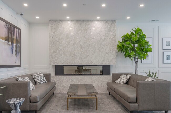 Photo du bâtiment - GORGEOUS LUXURY 2 BEDROOM 2 BATHROOM SUITE IN NORTH WEST LONDON