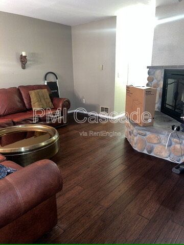 Foto del edificio - 207 View Rd