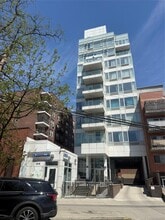 Building Photo - 42-05 Parsons Blvd