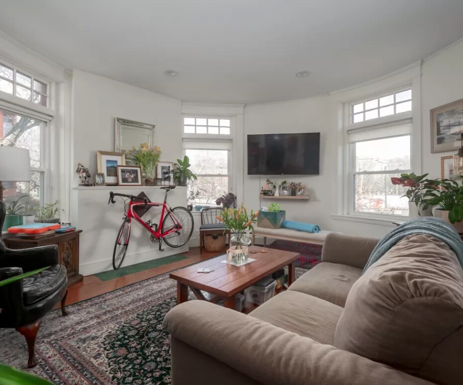 1871 Beacon St Unit 7, Brookline, MA 02445 Condo for Rent in Brookline, MA