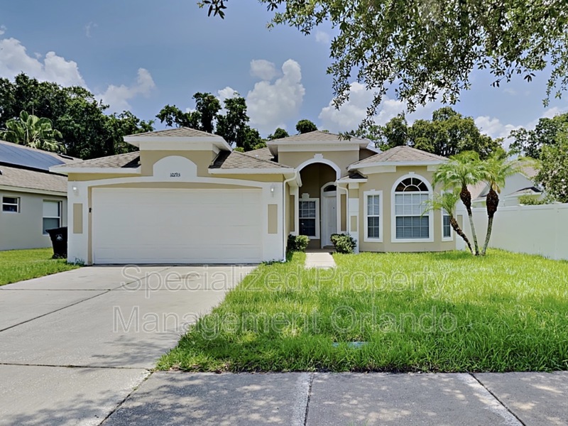 Foto principal - 10193 Oak Crest Rd