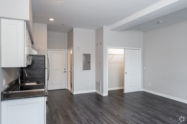 Studio - 440SF - Kitchen/Dining Room - The Bradford Apartments