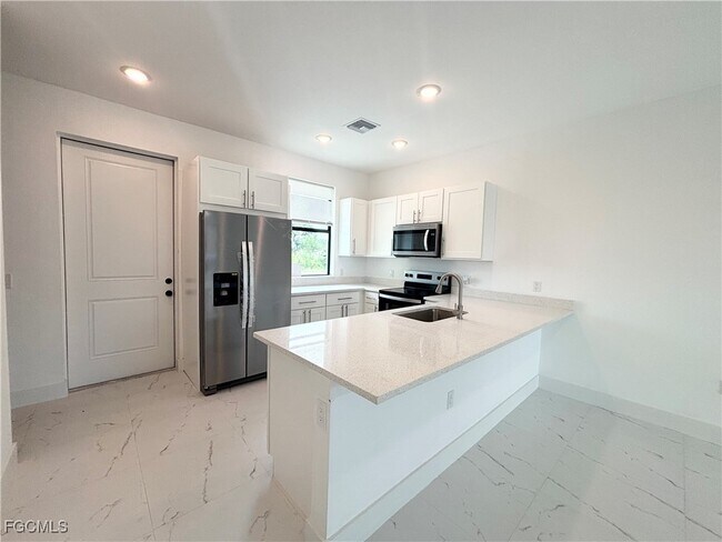 Foto del edificio - 4518 29th St SW