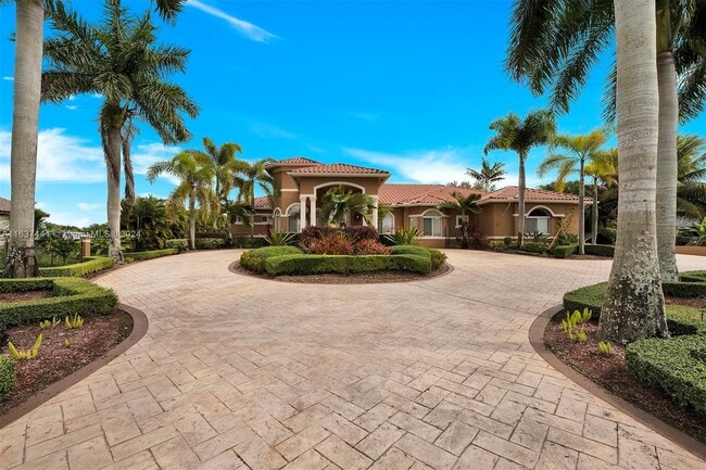 Building Photo - 5050 SW 166th Ave