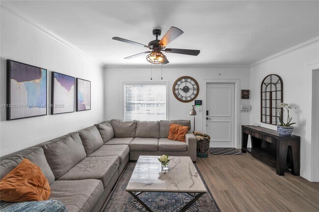 Foto del edificio - 2753 SW 19th Terrace