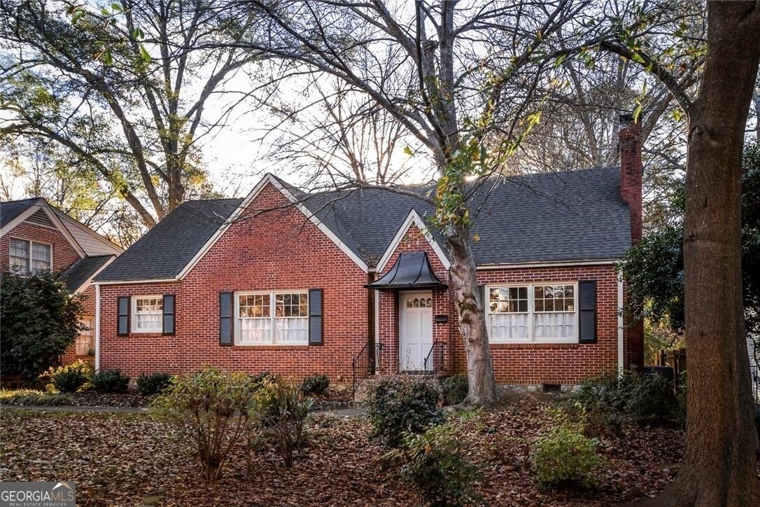 Primary Photo - 132 Garden Ln