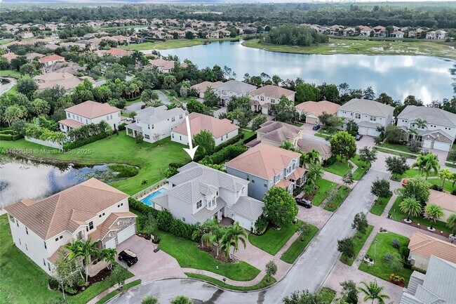 Building Photo - 8959 Cypress Grove Ln