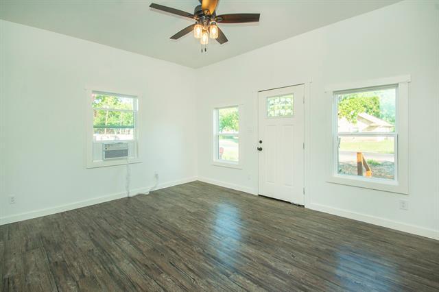 Building Photo - 246 W Marshall Dr